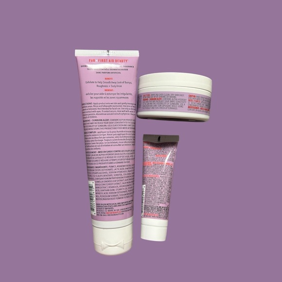 First Aid Beauty Bye Bye Bumps Bump Eraser, Ingrown Hair Pads, Smoothing Lotion - Picture 4 of 4